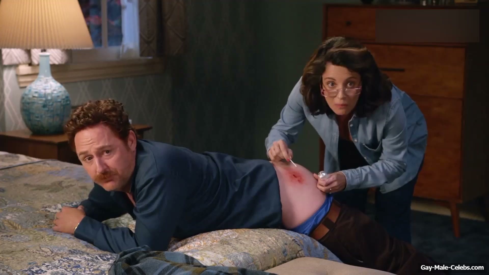 Scott Grimes Nude Ass And Sexy Funy Scenes in Ted