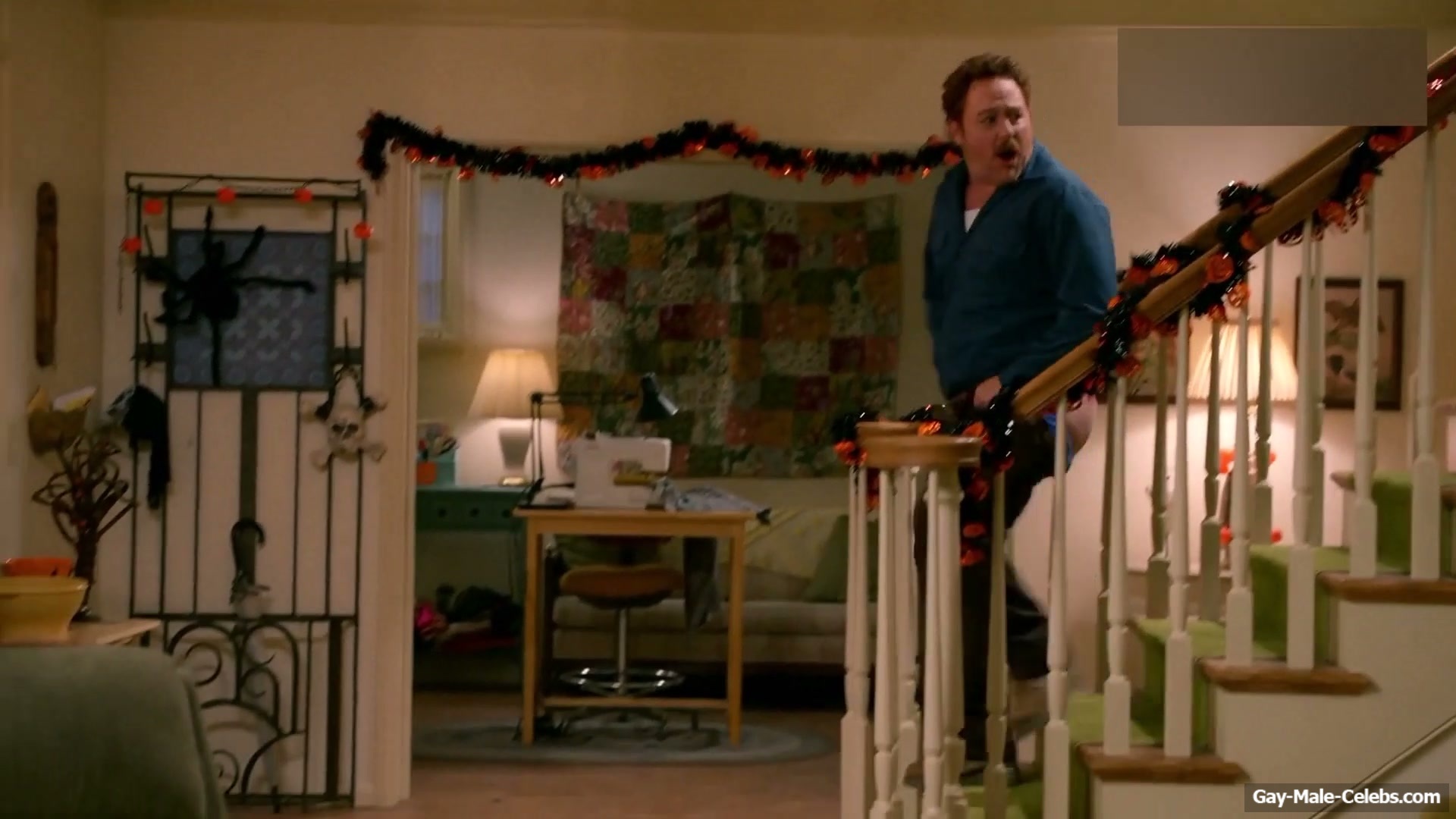 Scott Grimes Nude Ass And Sexy Funy Scenes in Ted