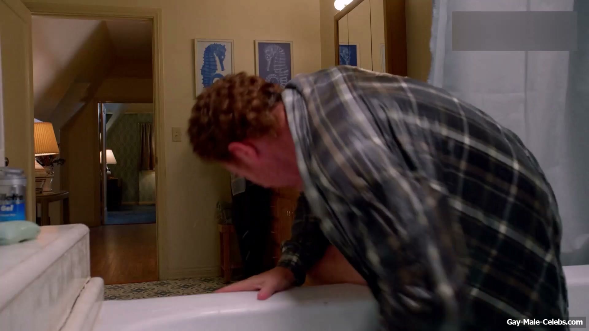 Scott Grimes Nude Ass And Sexy Funy Scenes in Ted