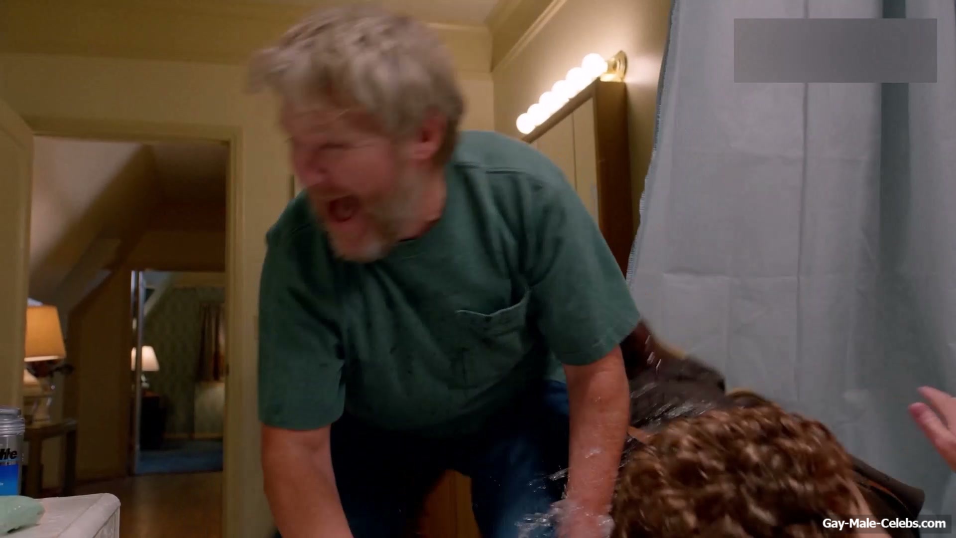 Scott Grimes Nude Ass And Sexy Funy Scenes in Ted