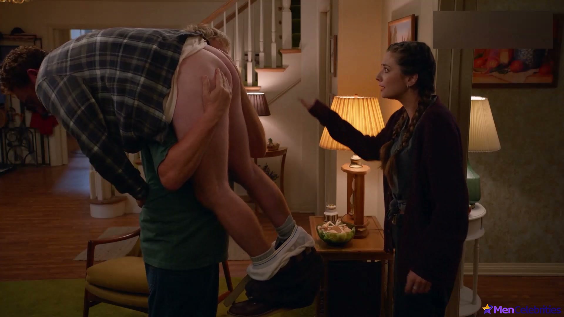 Scott Grimes nude and sexy scenes