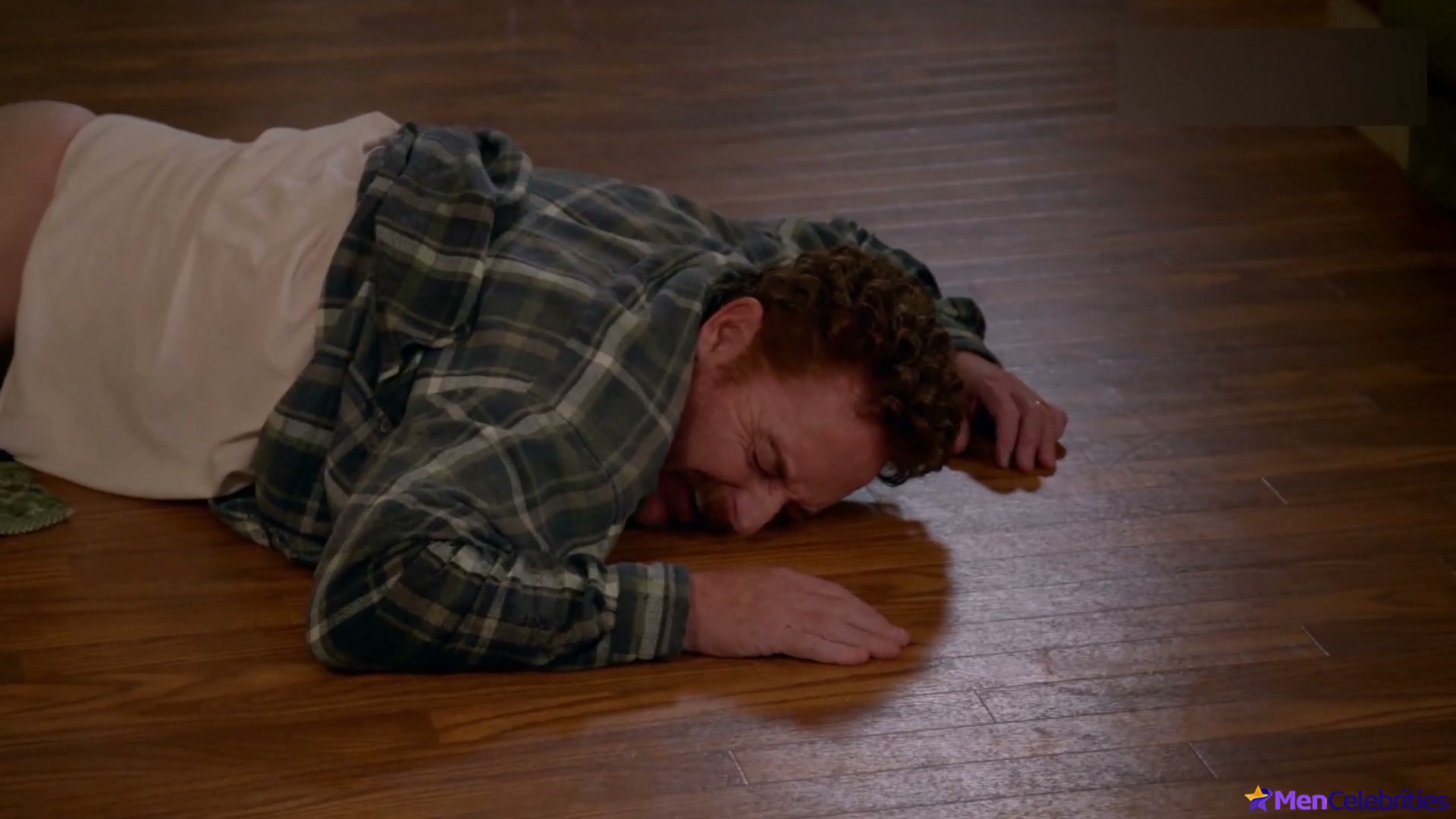 Scott Grimes nude and sexy scenes