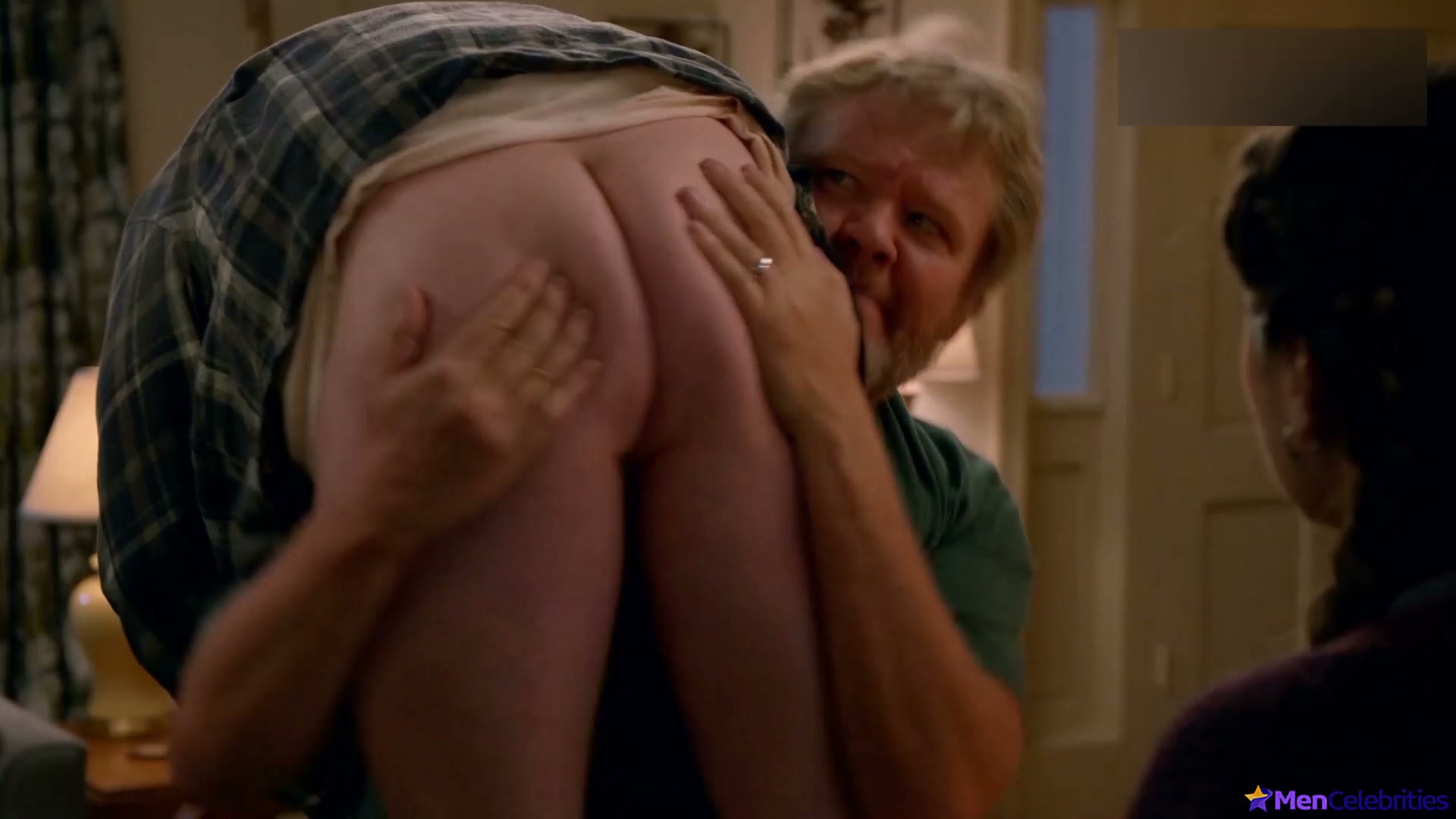 Scott Grimes nude and sexy scenes