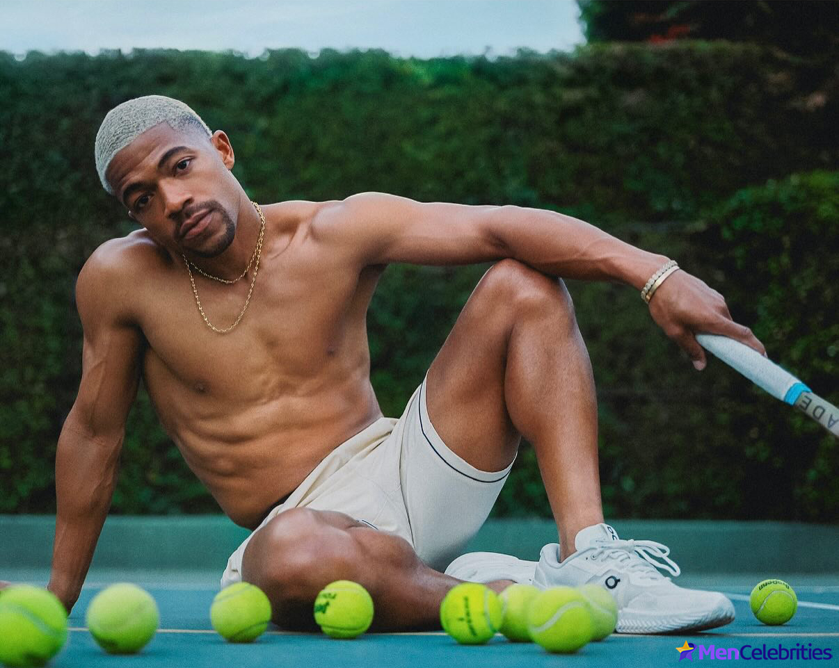 Steven G Norfleet cock bulge