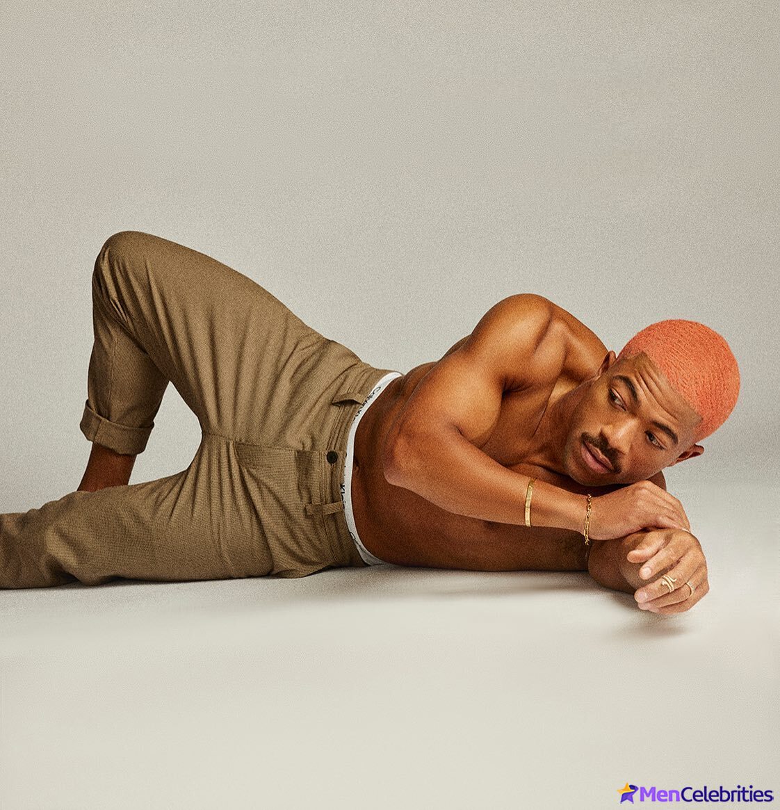 Steven G Norfleet shirtless and sexy pics