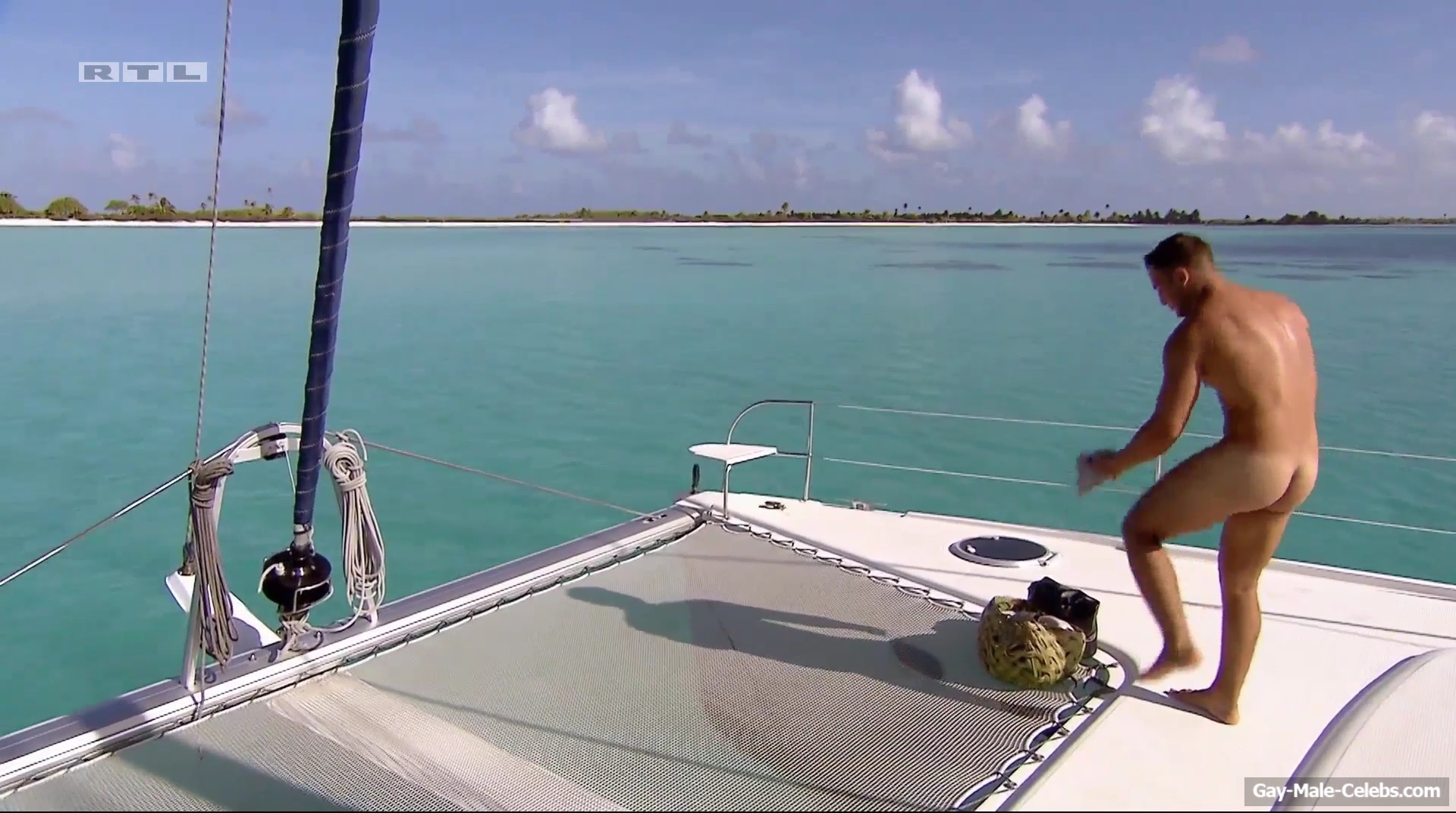 Timur Ulker Nude Dick and NSFW Scenes in Adam sucht Eva