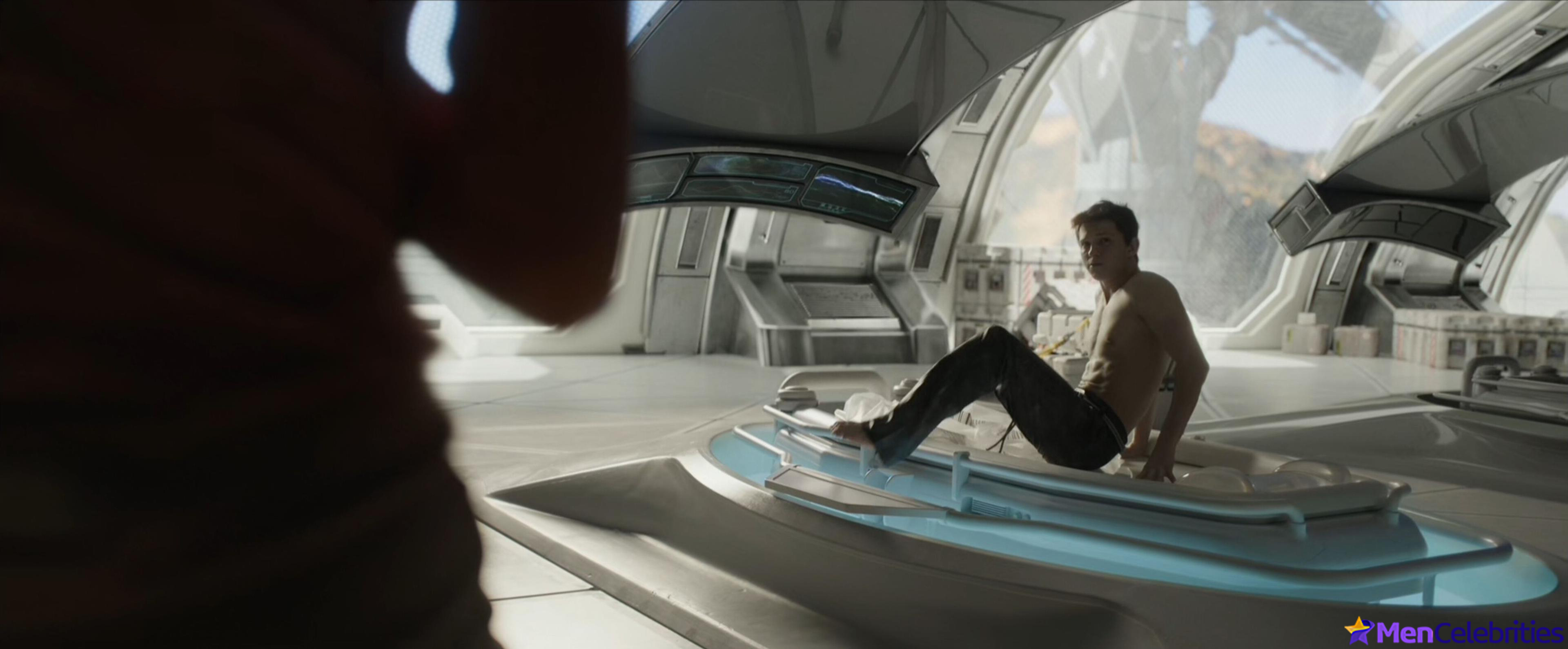 Tom Holland nude and cock bulge scenes