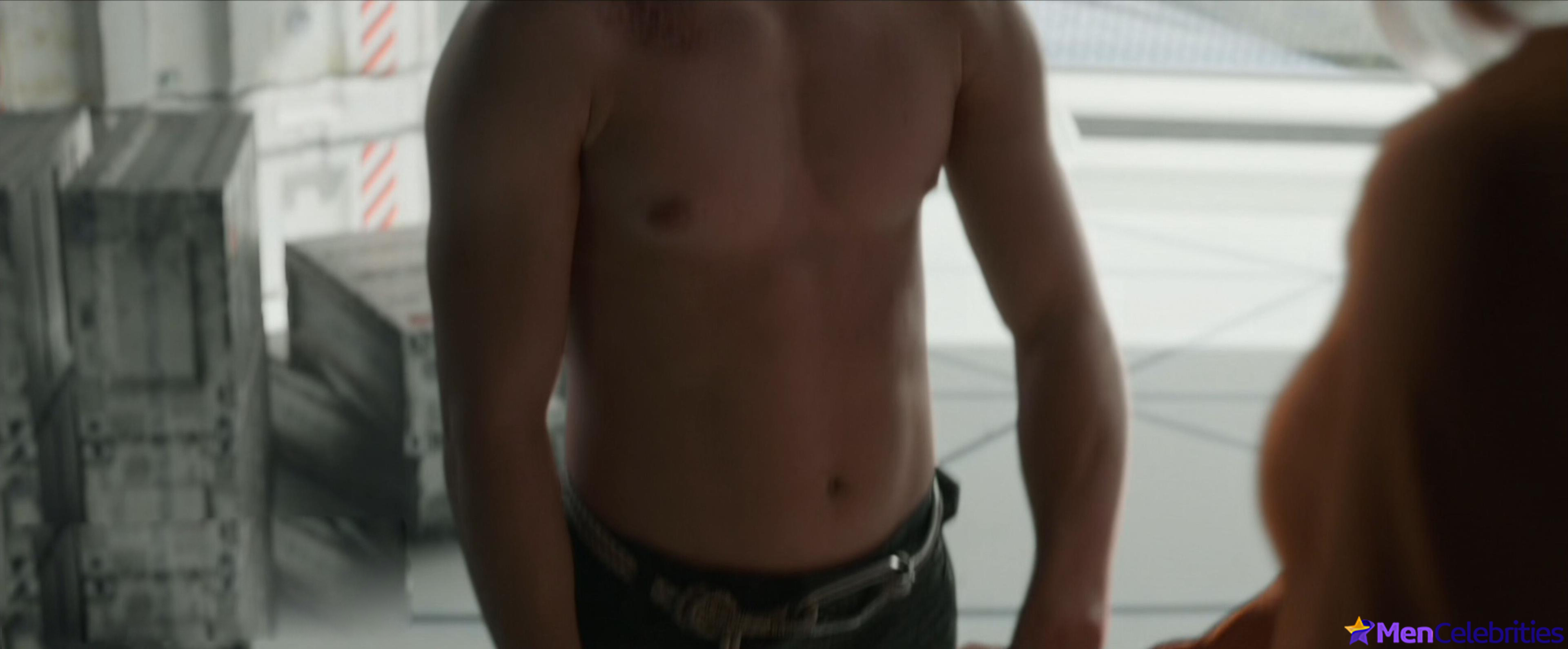 Tom Holland nude and cock bulge scenes