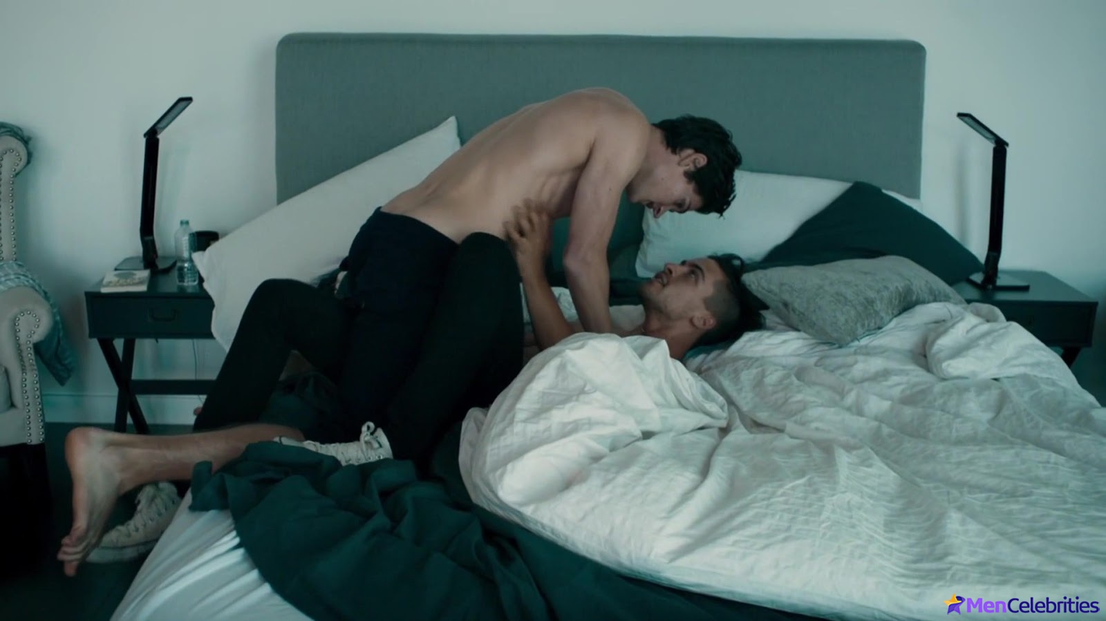 Will Peltz nude and gay sex scenes