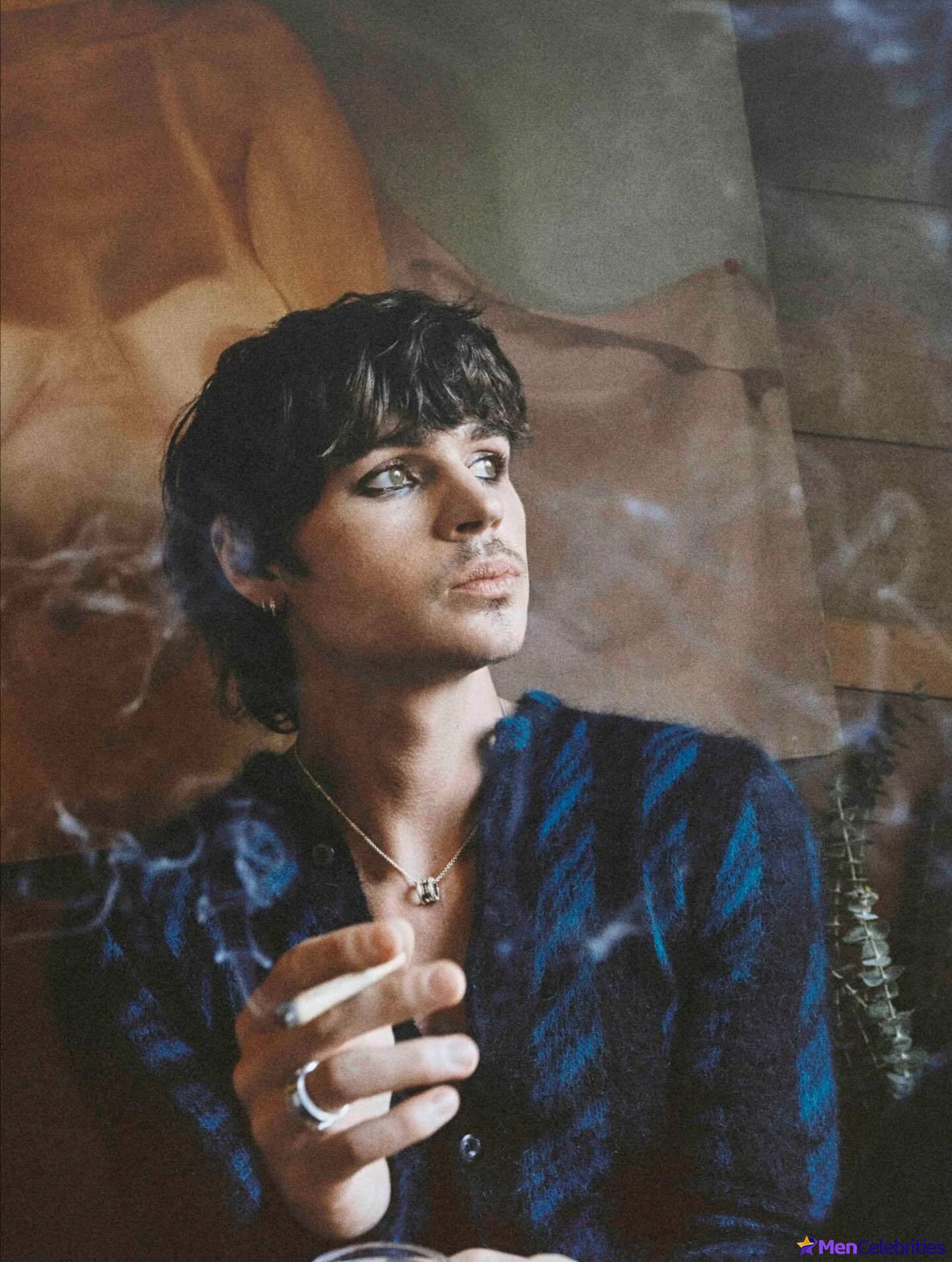 Will Peltz naked and sexy pics