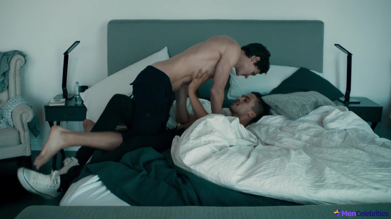 Will Peltz nude and gay sex scenes