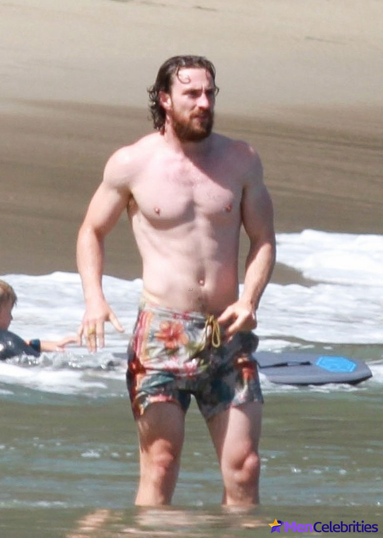 Aaron Taylor-Johnson cock photos