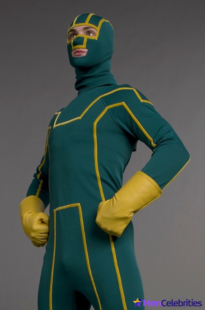 Aaron Taylor-Johnson big cock