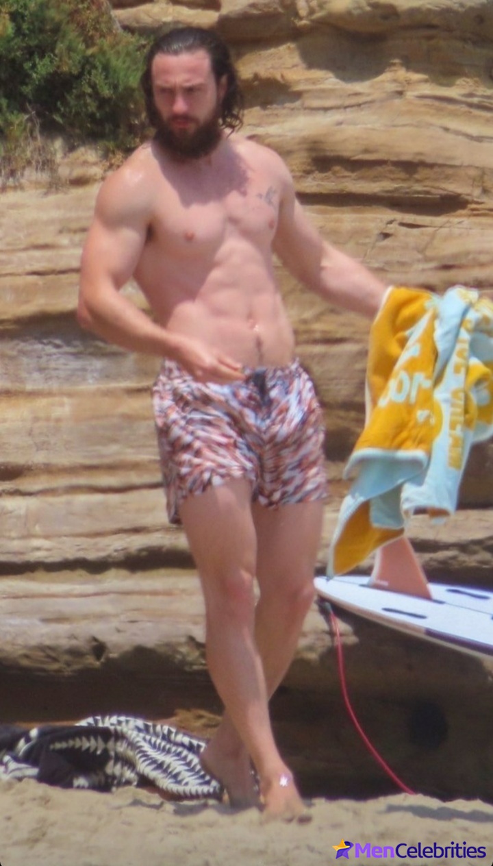 Aaron Johnson bulge shots
