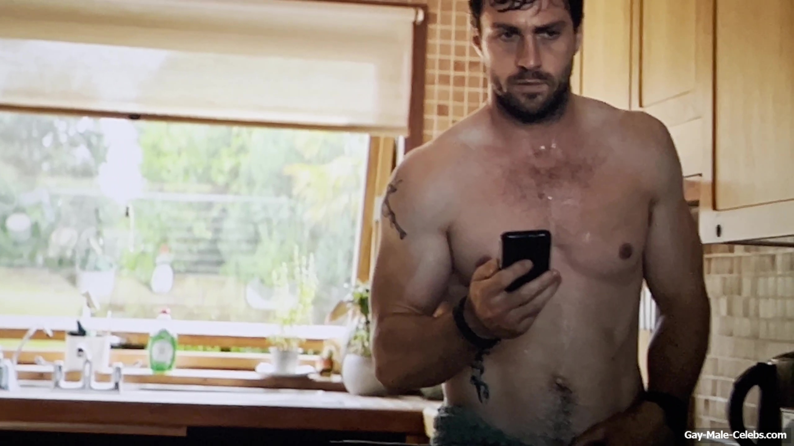 Aaron Taylor-Johnson nude shower scene in Fuze