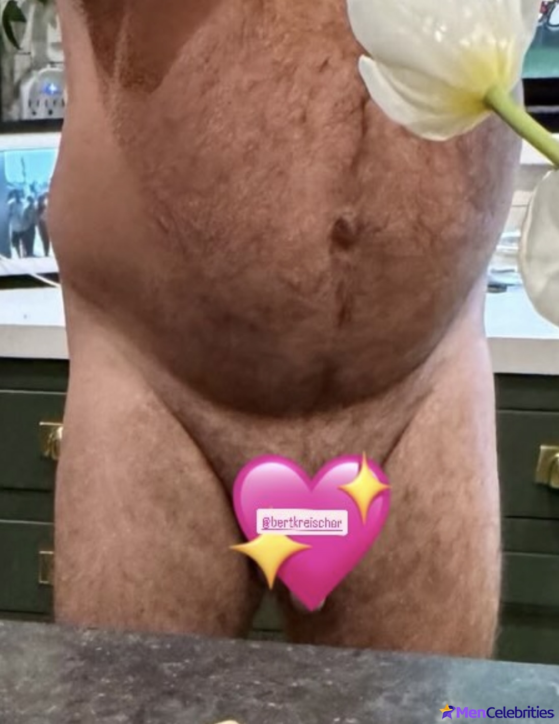 Bert Kreischer frontal nude and nsfw pics