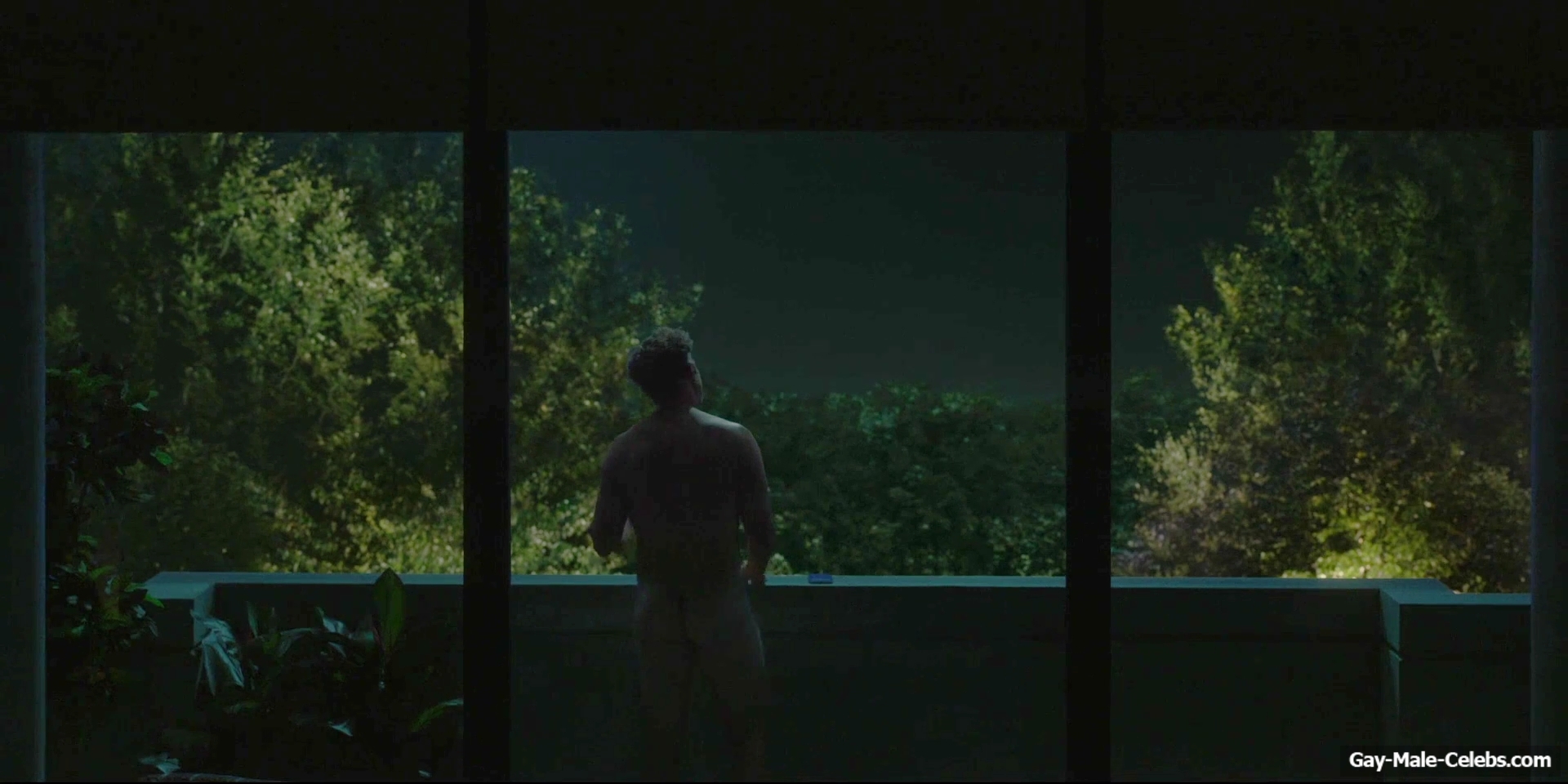 Billy Magnussen nude scenes in The Audacity