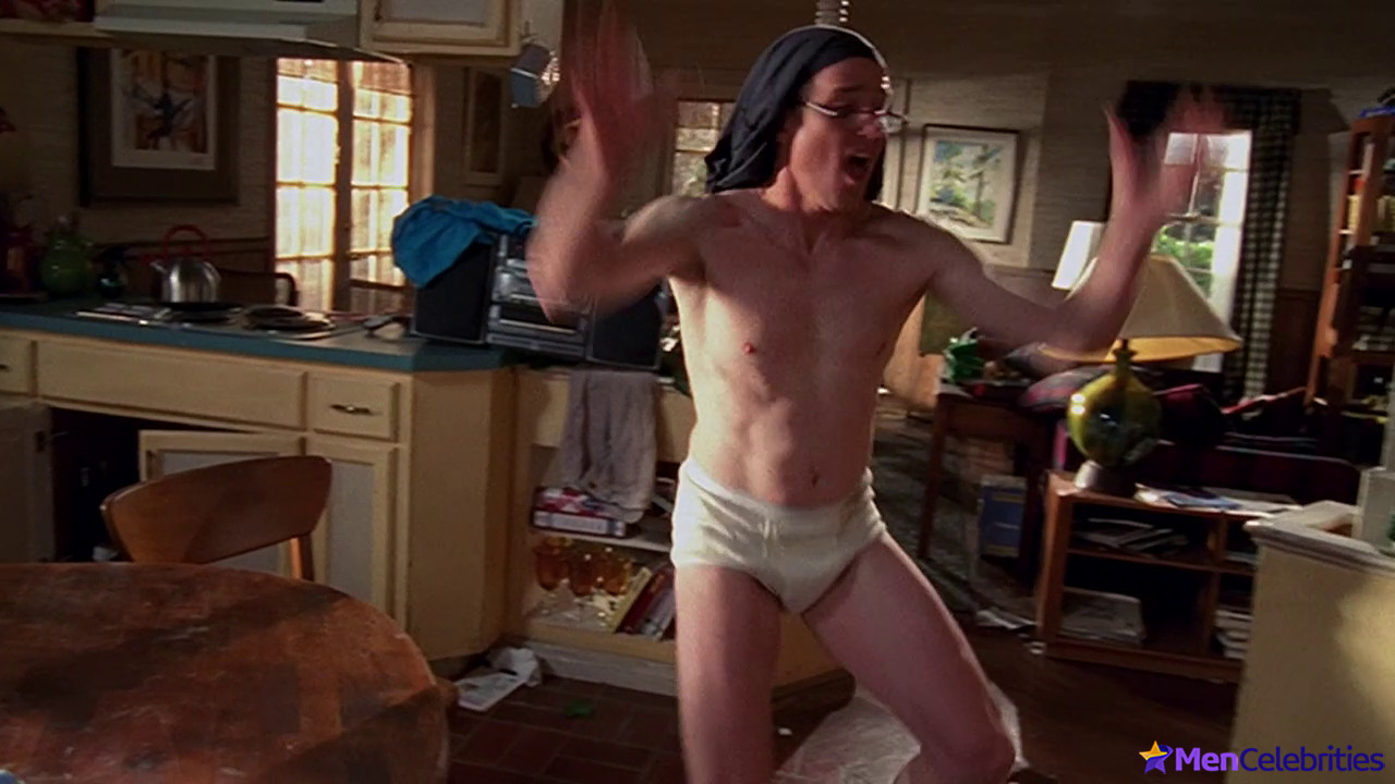 Bryan Cranston dick bulge
