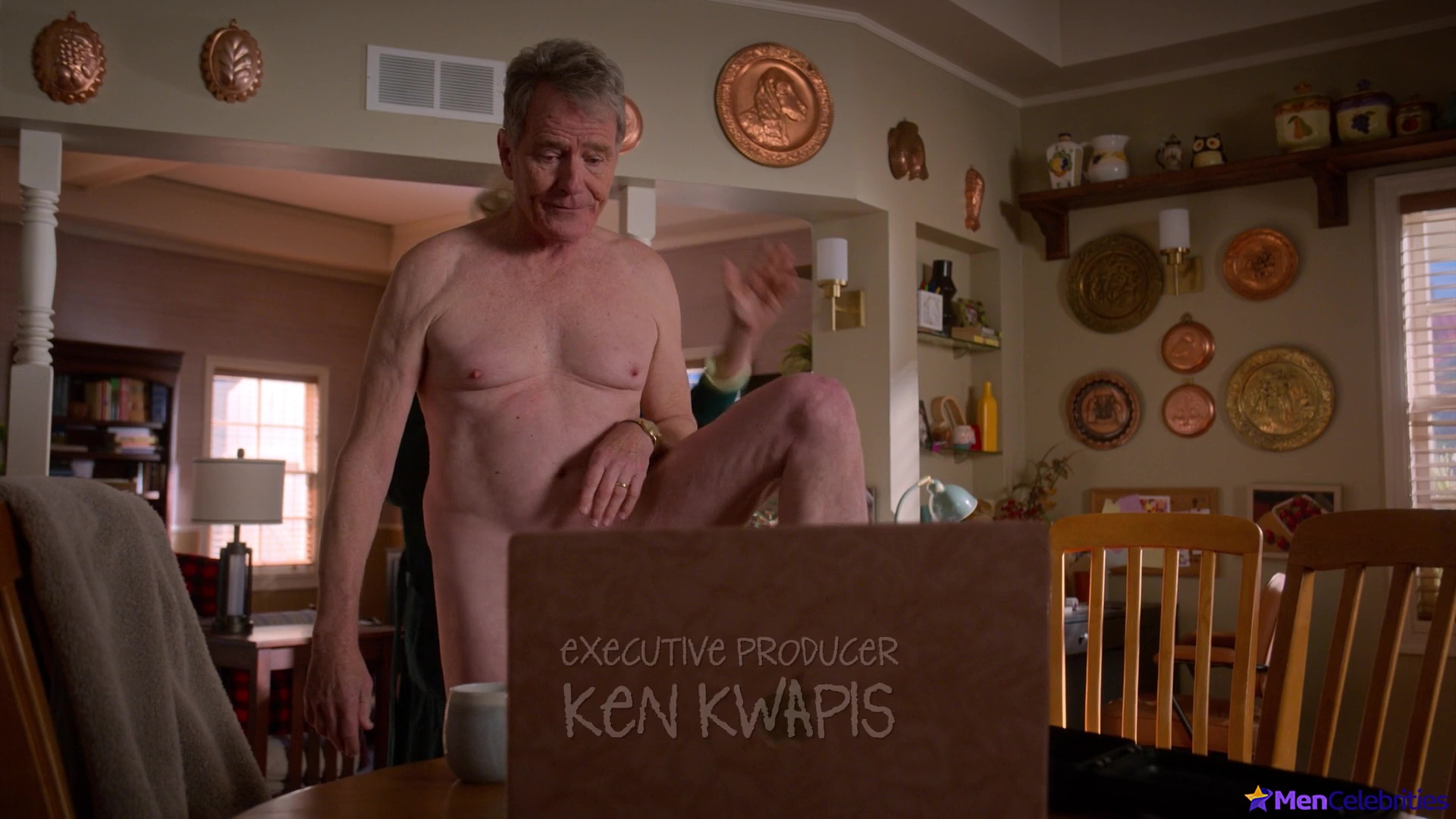 Bryan Cranston nude