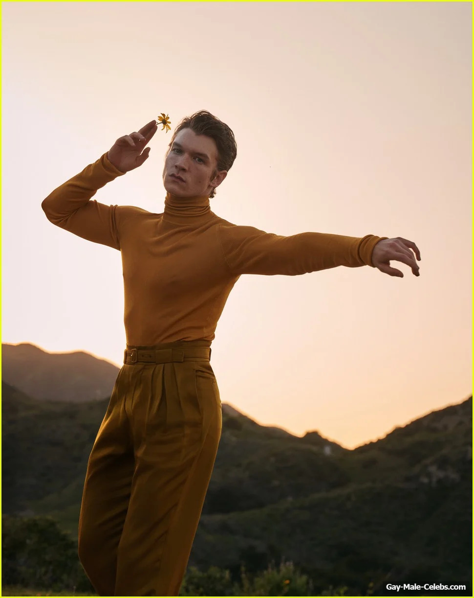 Connor Storrie Dick Bulge And Naughty Underwear Pics