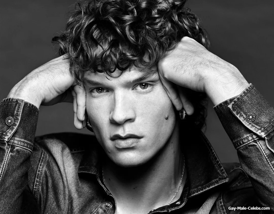 Connor Storrie Dick Bulge And Naughty Underwear Pics