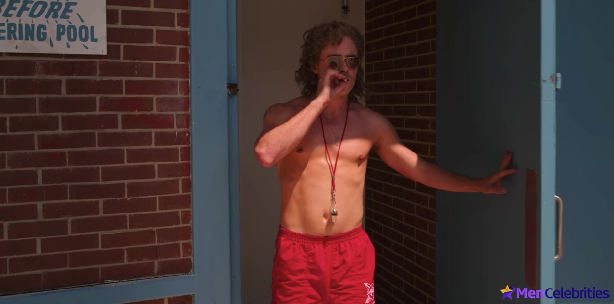 Dacre Montgomery nude and sex scenes