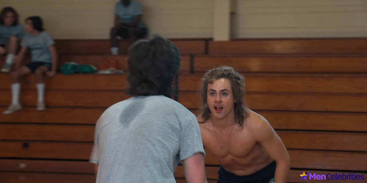 Dacre Montgomery nude and sex scenes