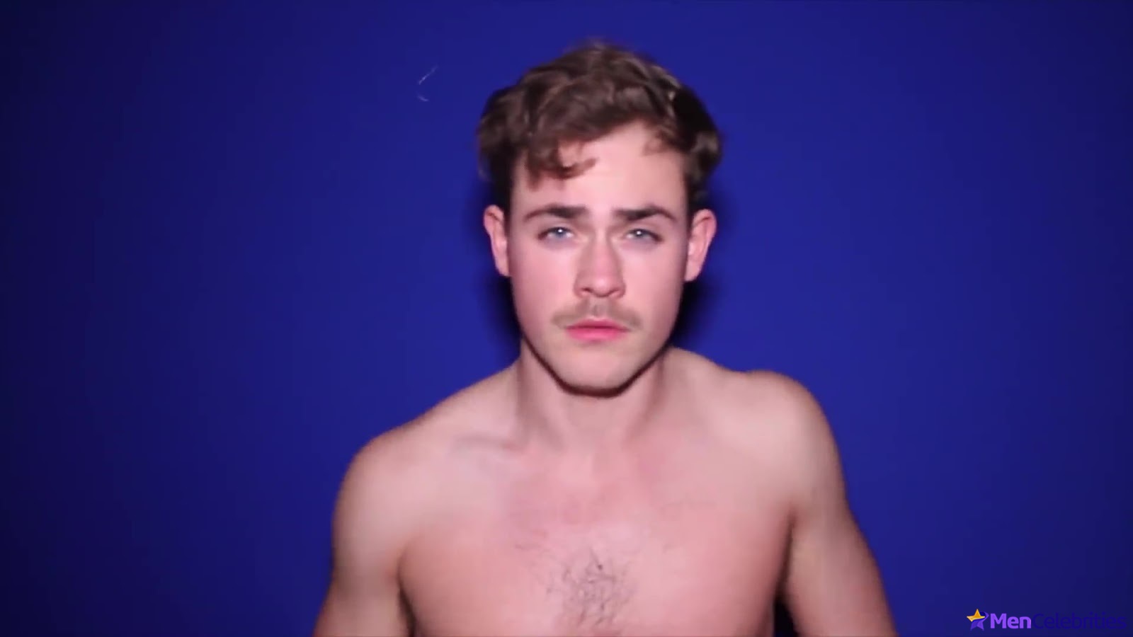 Dacre Montgomery nude and sex scenes