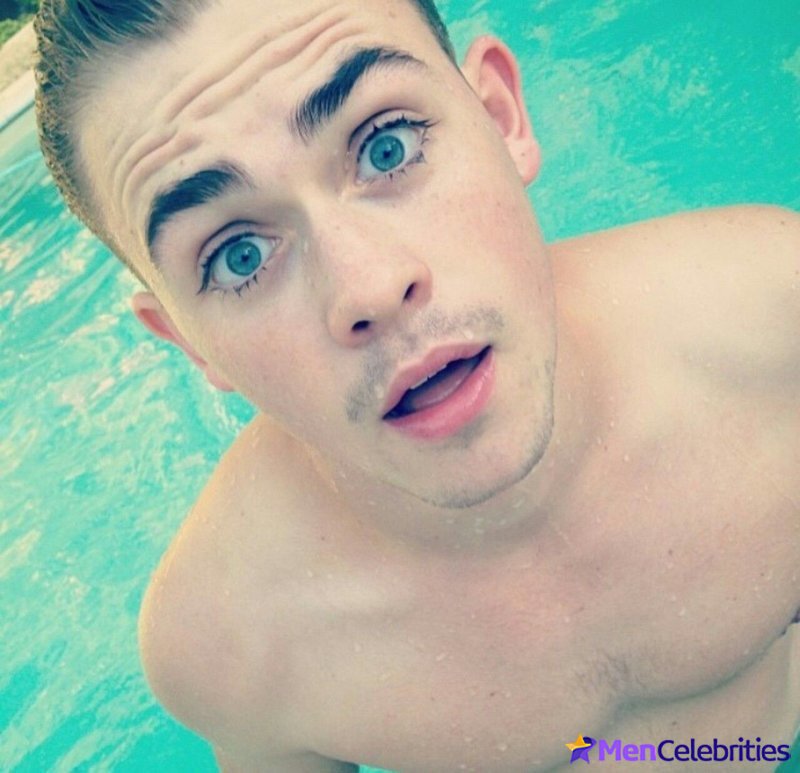 Dacre Montgomery shirtless and underwear pics