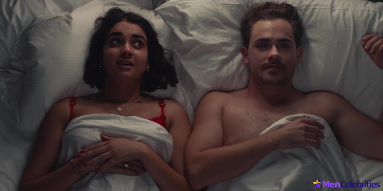 Dacre Montgomery nude and sex scenes