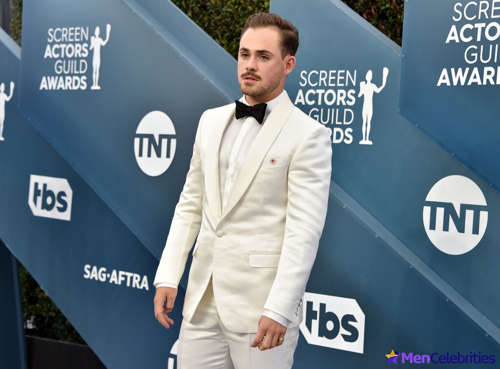 Dacre Montgomery shirtless and underwear pics