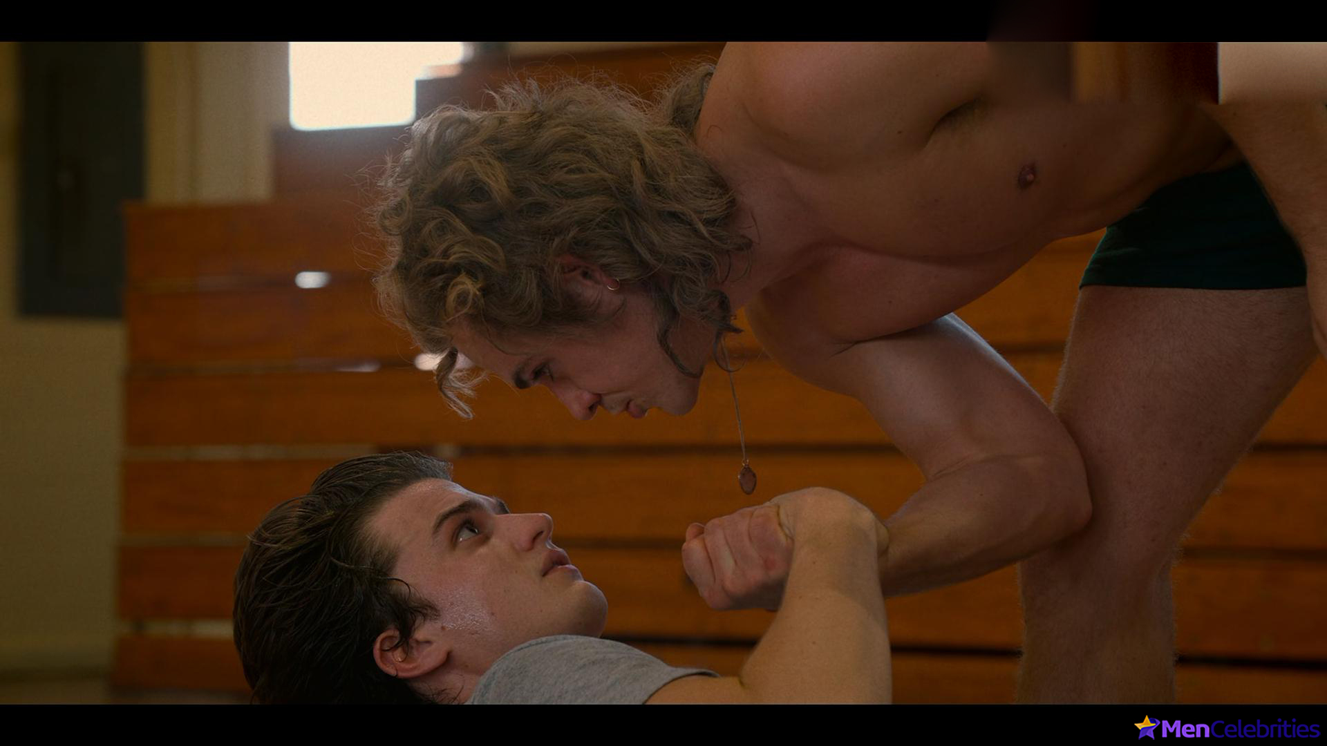 Dacre Montgomery nude and sex scenes