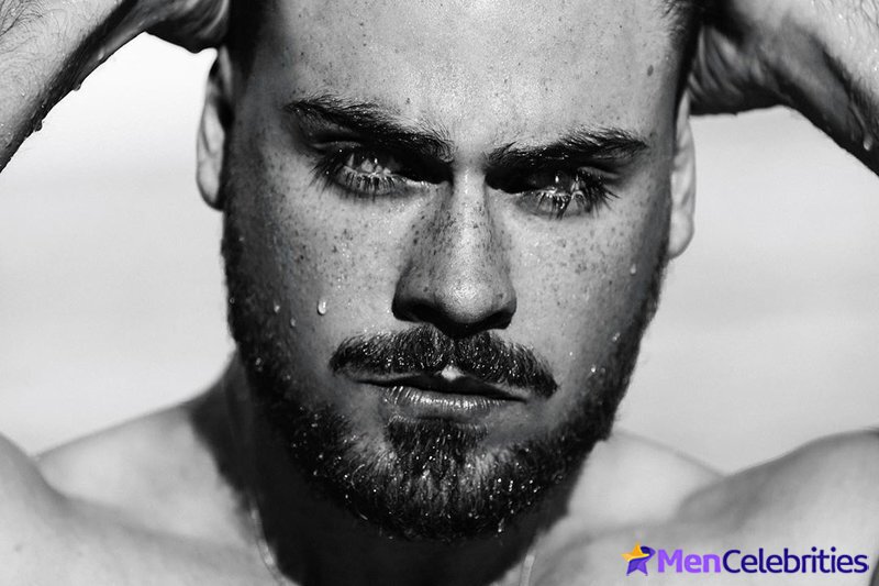 Dacre Montgomery shirtless and underwear pics