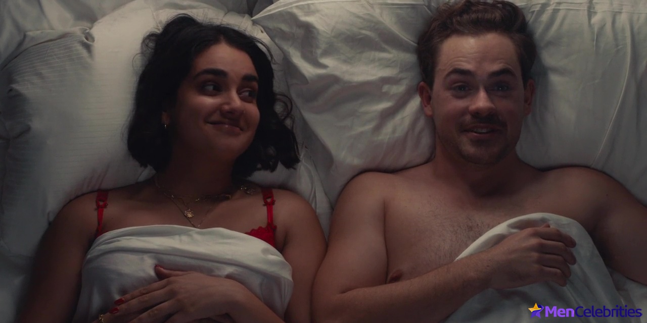 Dacre Montgomery nude and sex scenes