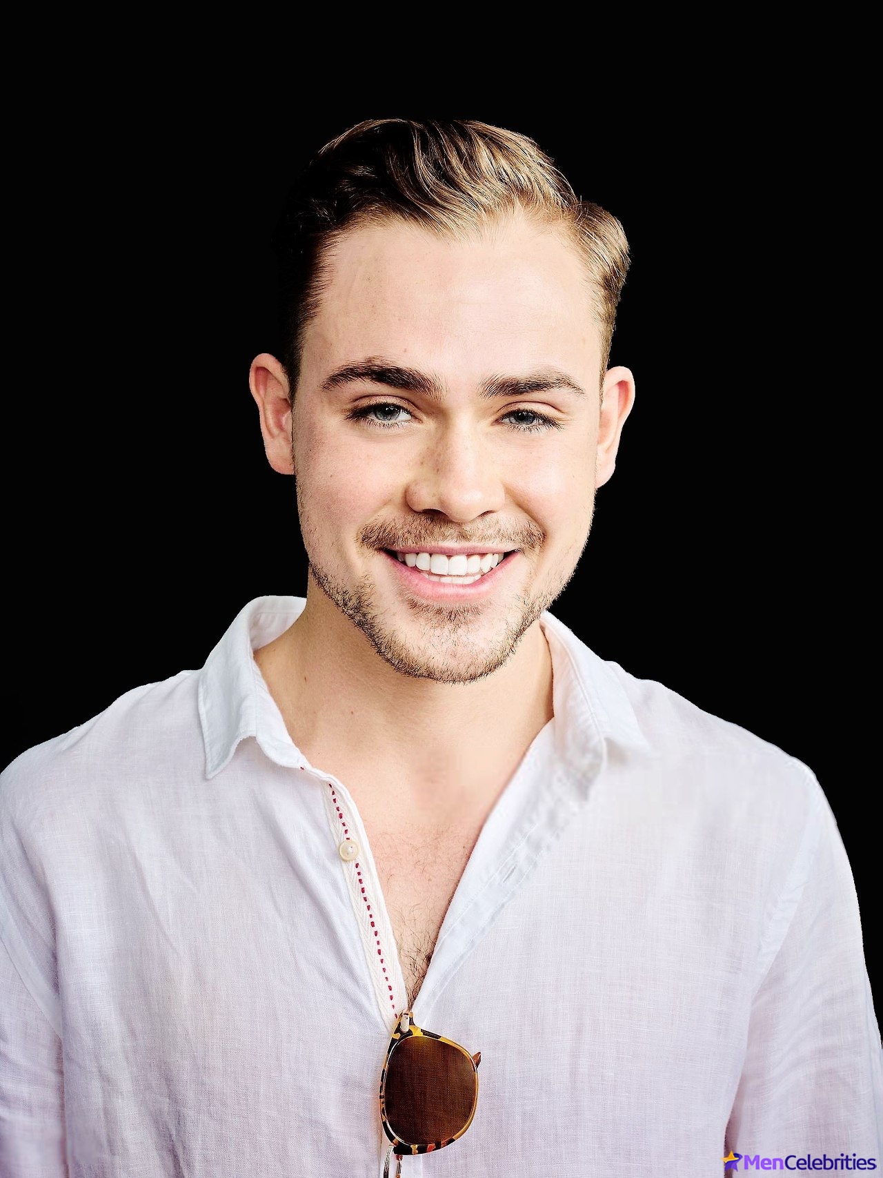 Dacre Montgomery shirtless and underwear pics