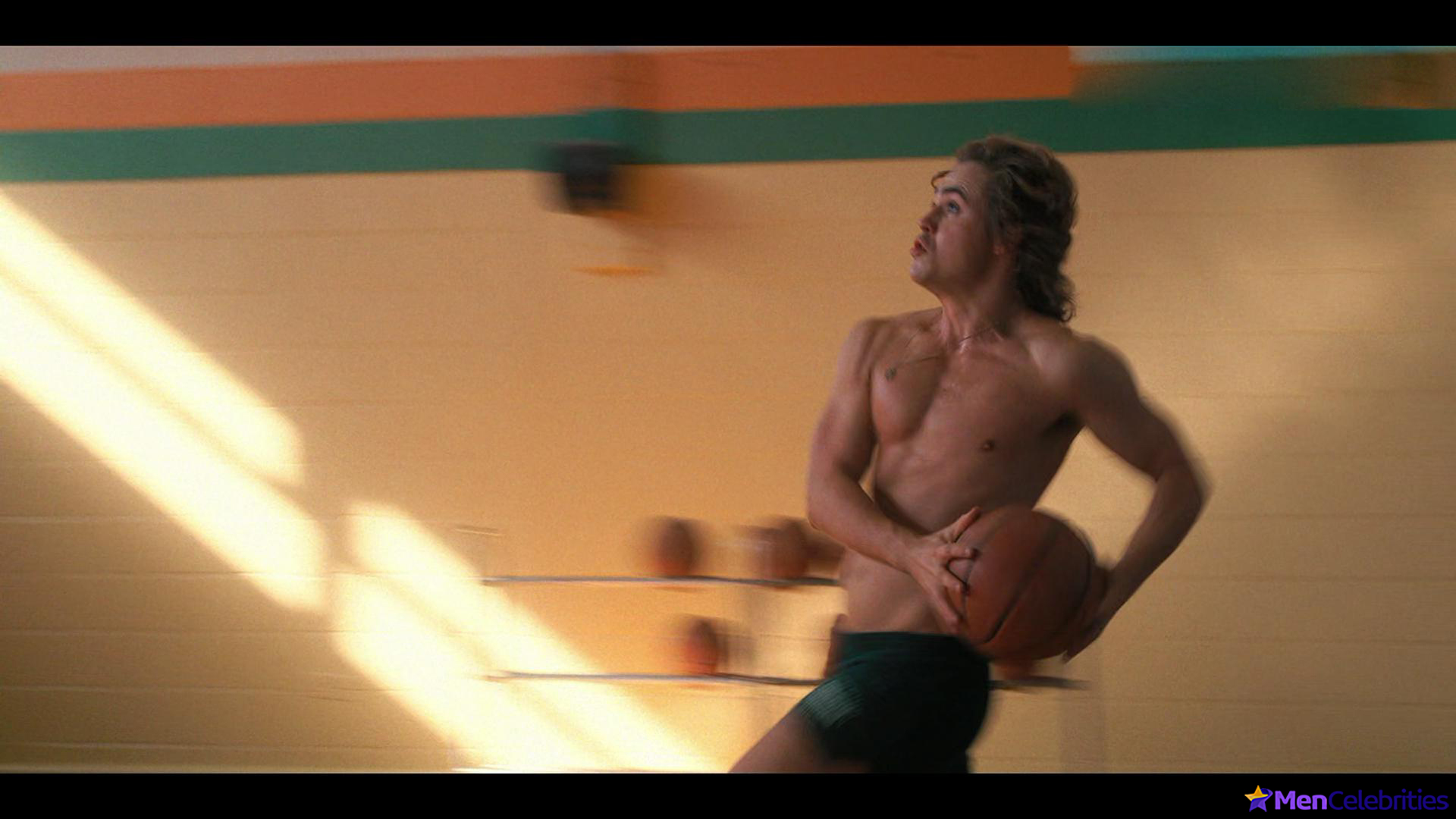 Dacre Montgomery nude and sex scenes