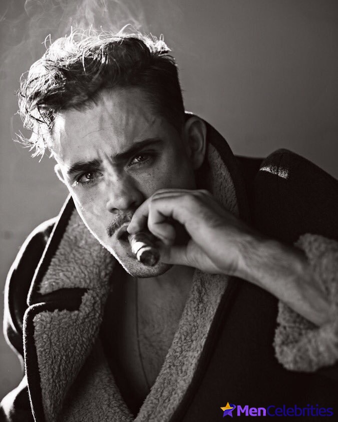 Dacre Montgomery shirtless and underwear pics