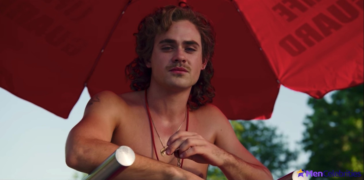 Dacre Montgomery nude and sex scenes