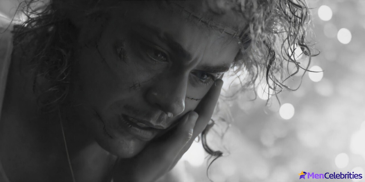 Dacre Montgomery shirtless and underwear pics