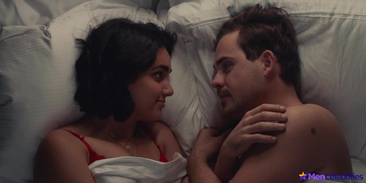 Dacre Montgomery nude and sex scenes