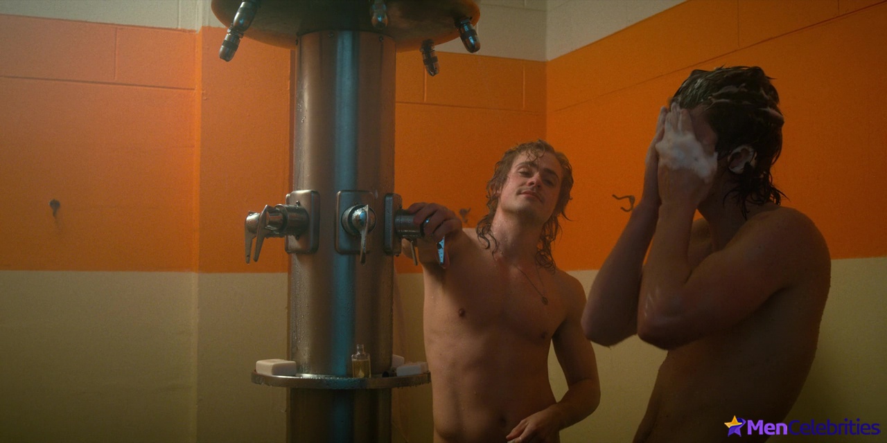 Dacre Montgomery nude and sex scenes