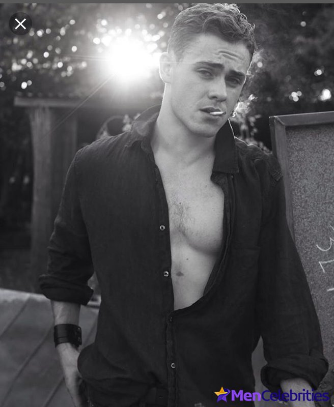 Dacre Montgomery shirtless and underwear pics