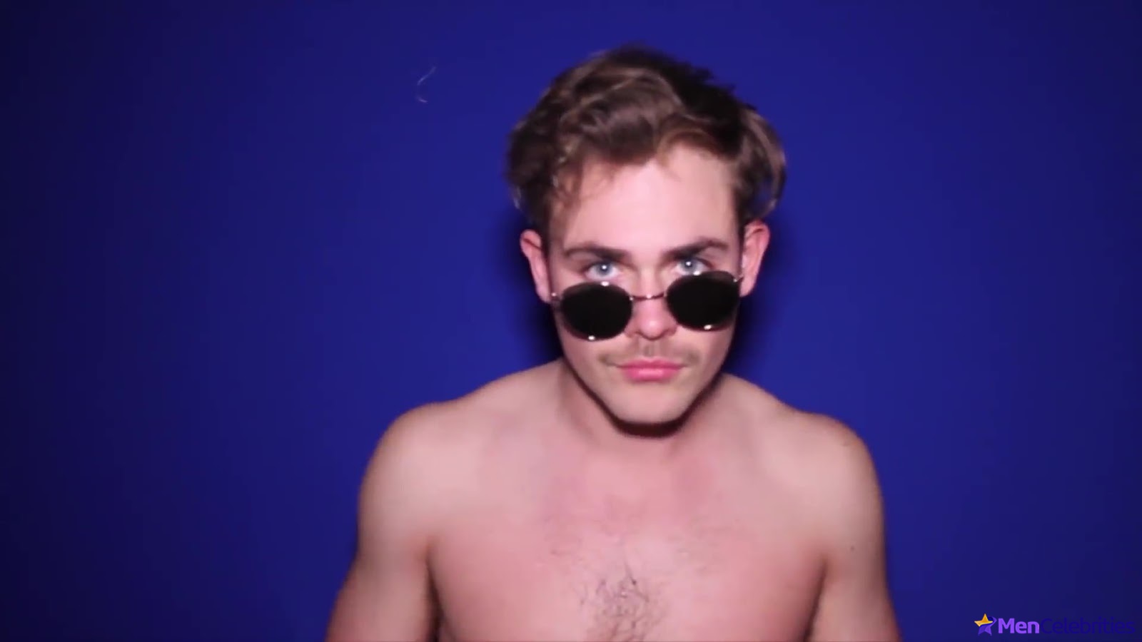 Dacre Montgomery nude and sex scenes