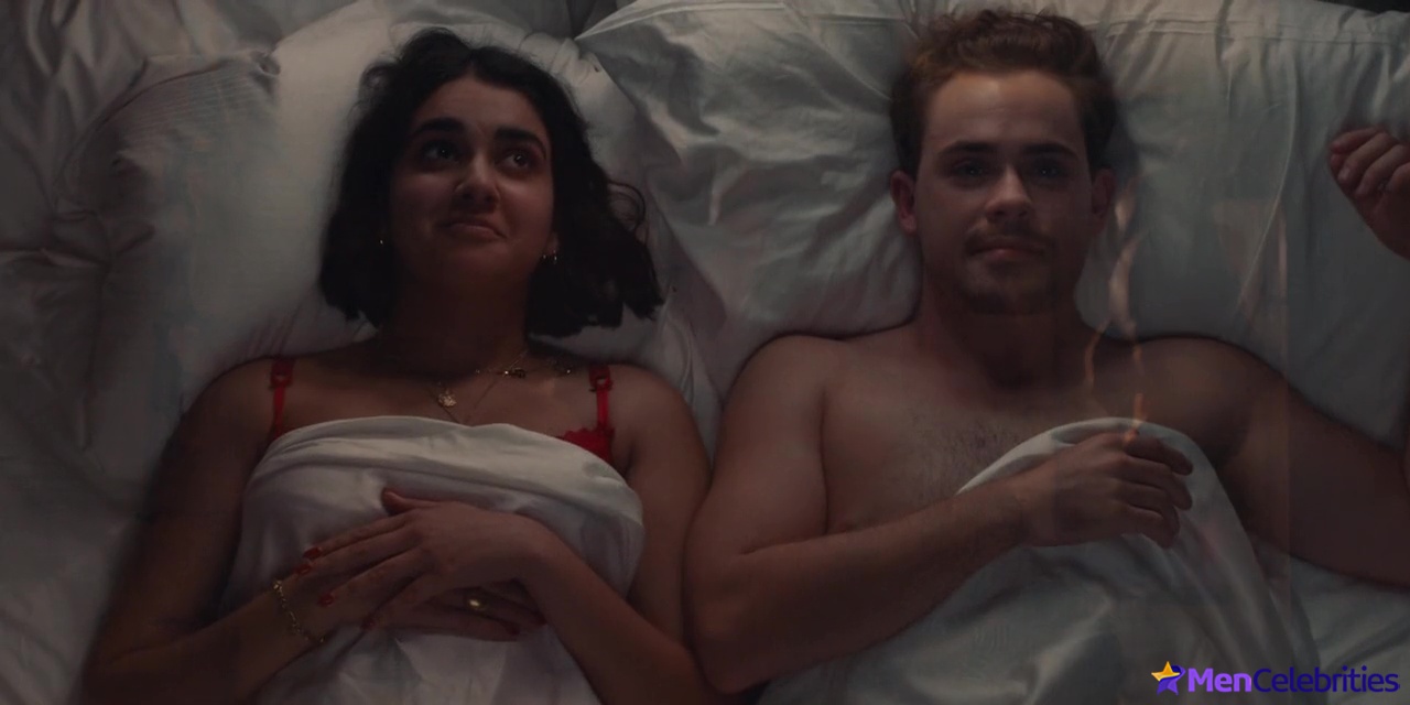 Dacre Montgomery nude and sex scenes
