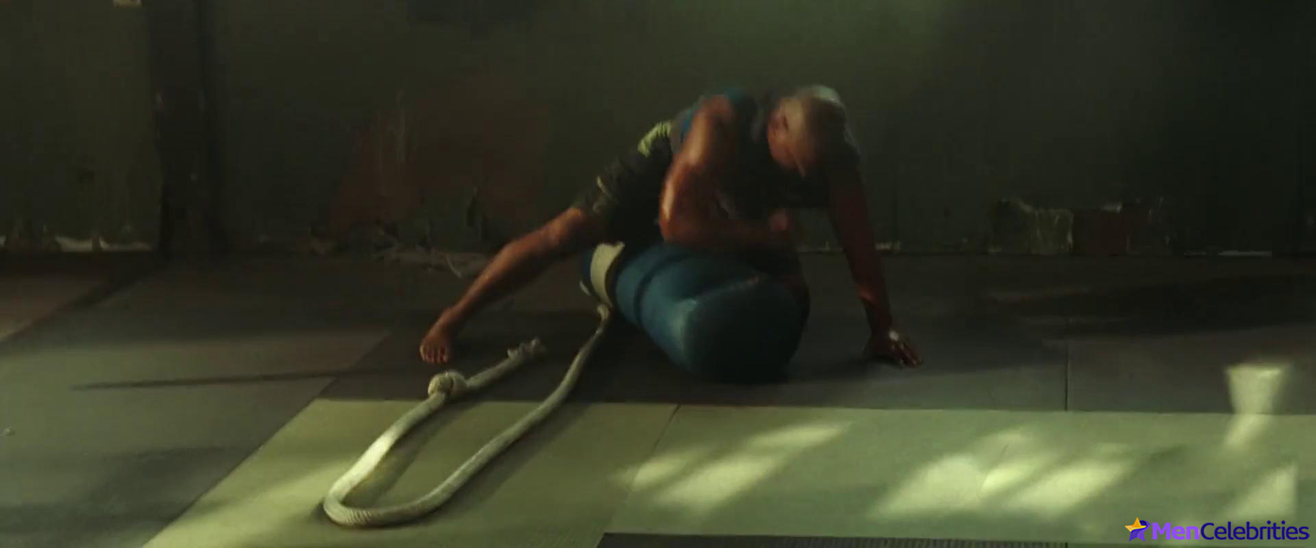 Djimon Hounsou frontal nude and sexy scenes