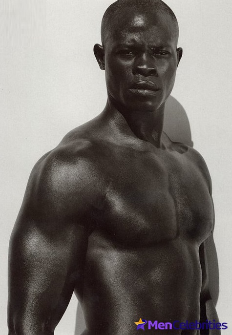Djimon Hounsou nude penis pics