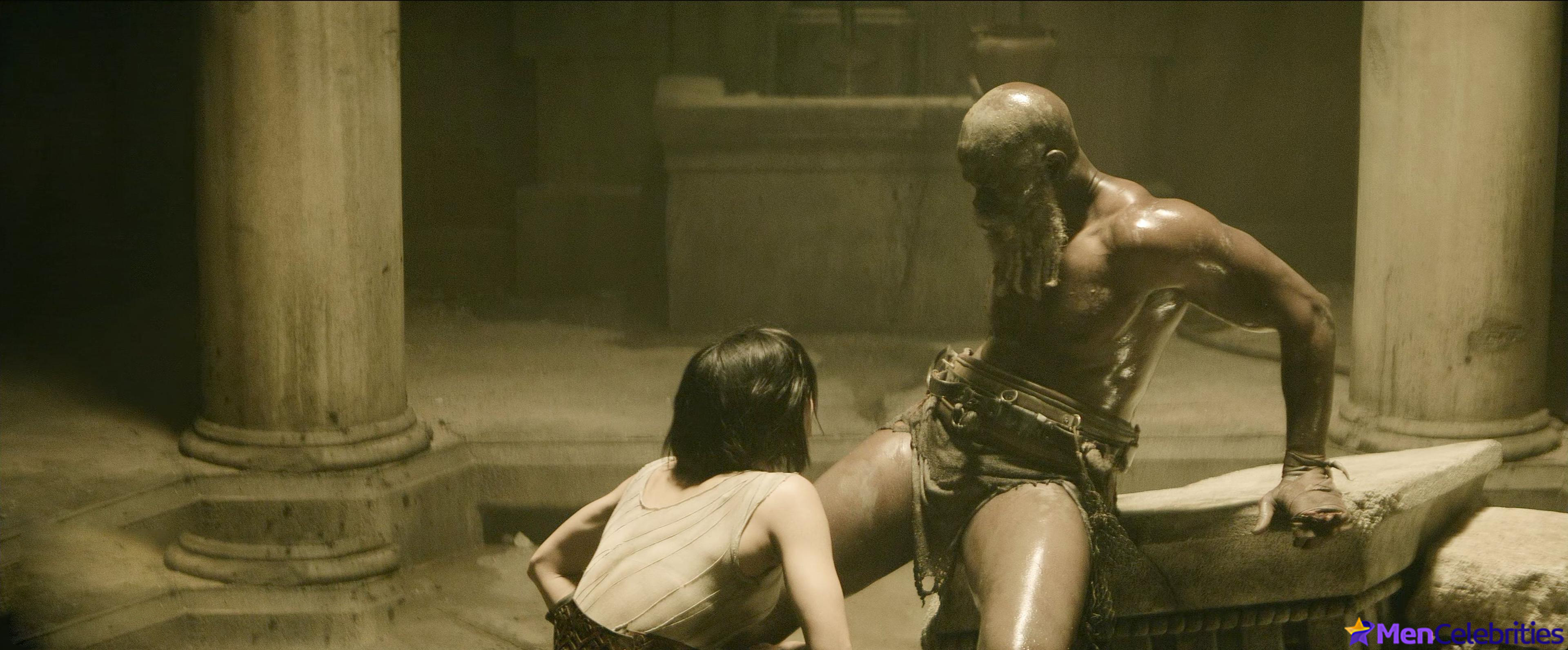 Djimon Hounsou frontal nude and sexy scenes