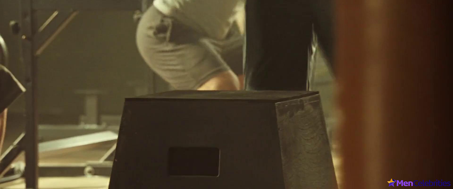 Djimon Hounsou frontal nude and sexy scenes