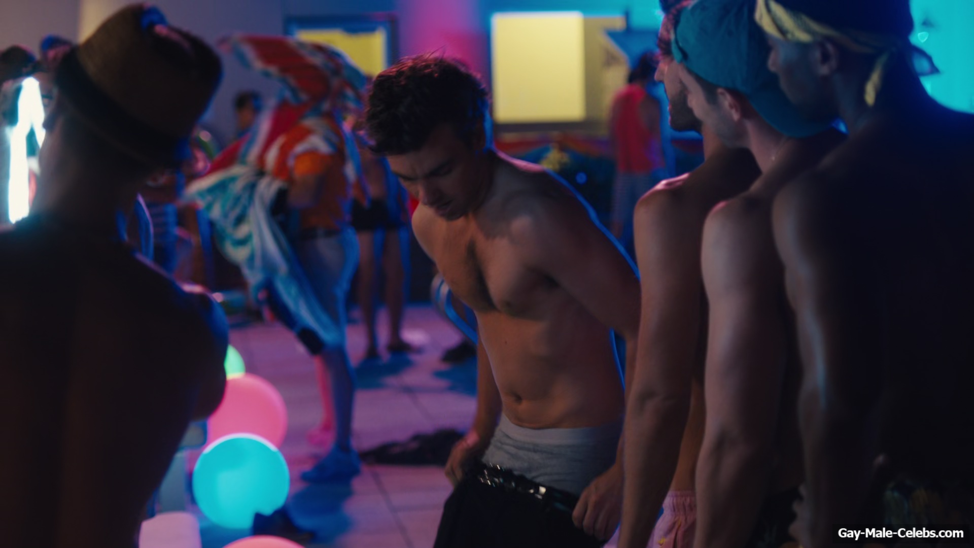 Drew Tarver And Other Nude Bulge in The Other Two