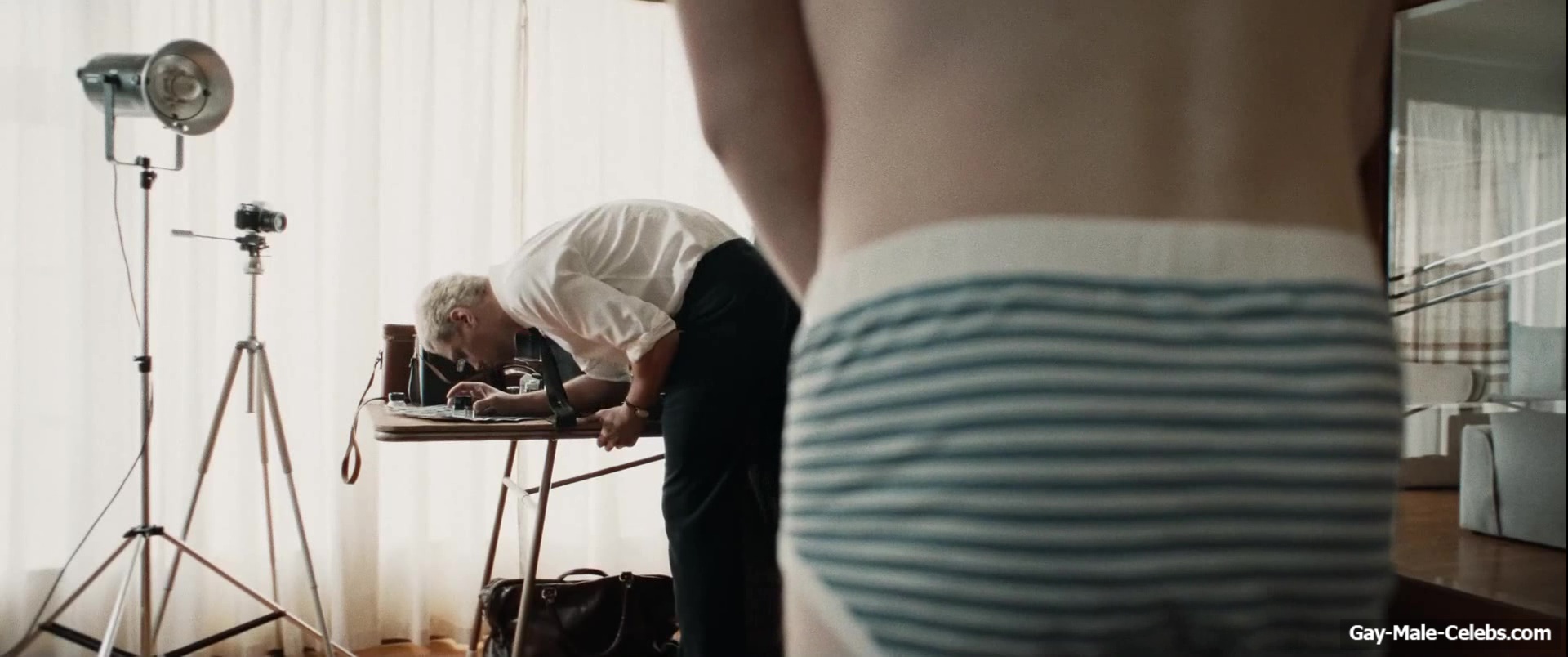 Ed Oxenbould nude and underwear in Head South